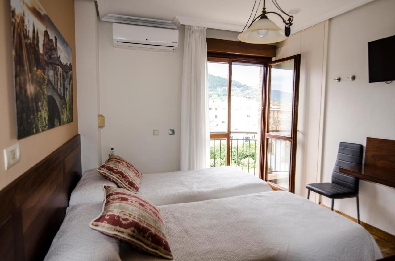 B&B Zaldu Estella Buitenkant foto