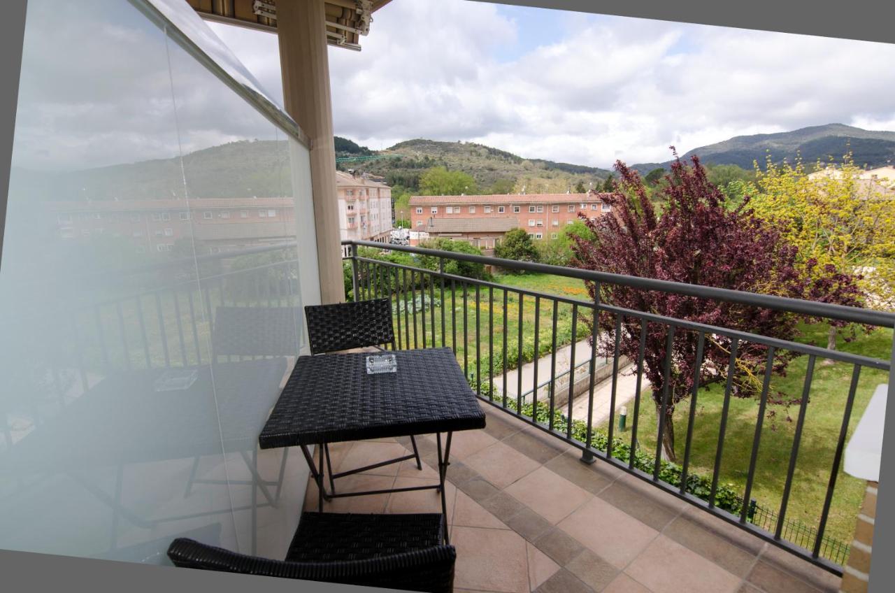 B&B Zaldu Estella Buitenkant foto